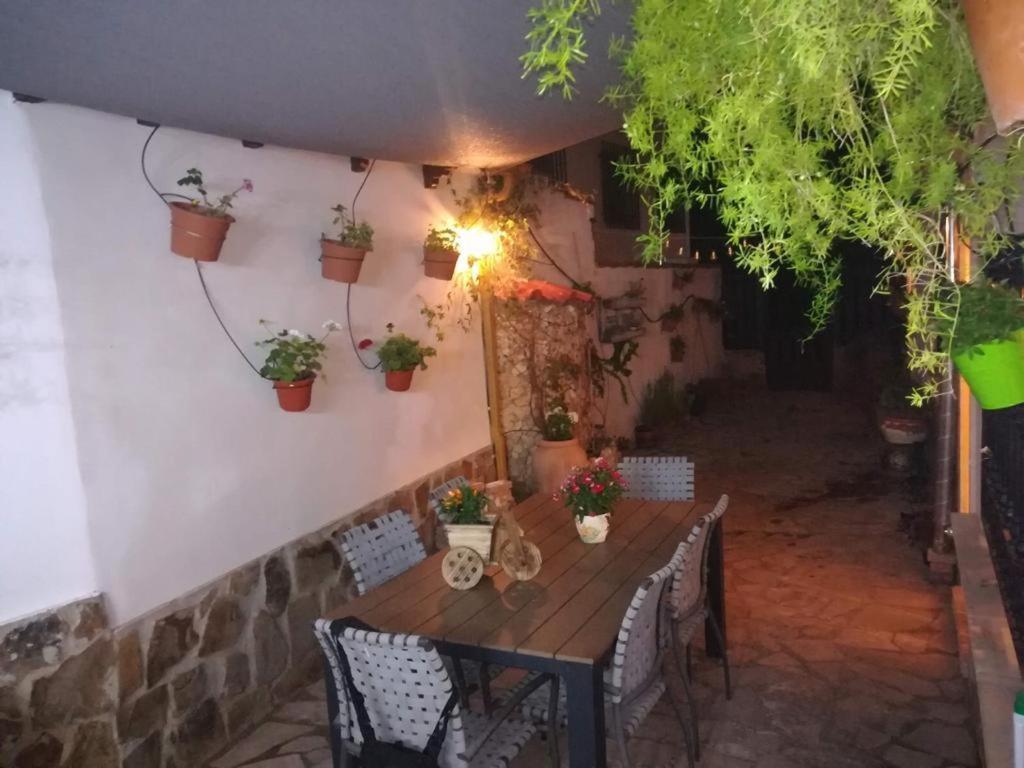 Casa Rural La Piedra Del Cambron Villaverde De Guadalimar المظهر الخارجي الصورة